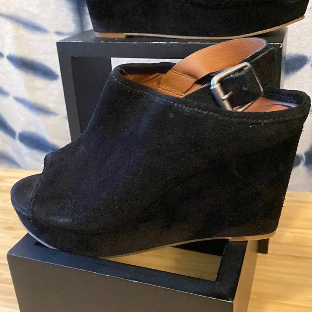 Lucky Brand suede platform wedge